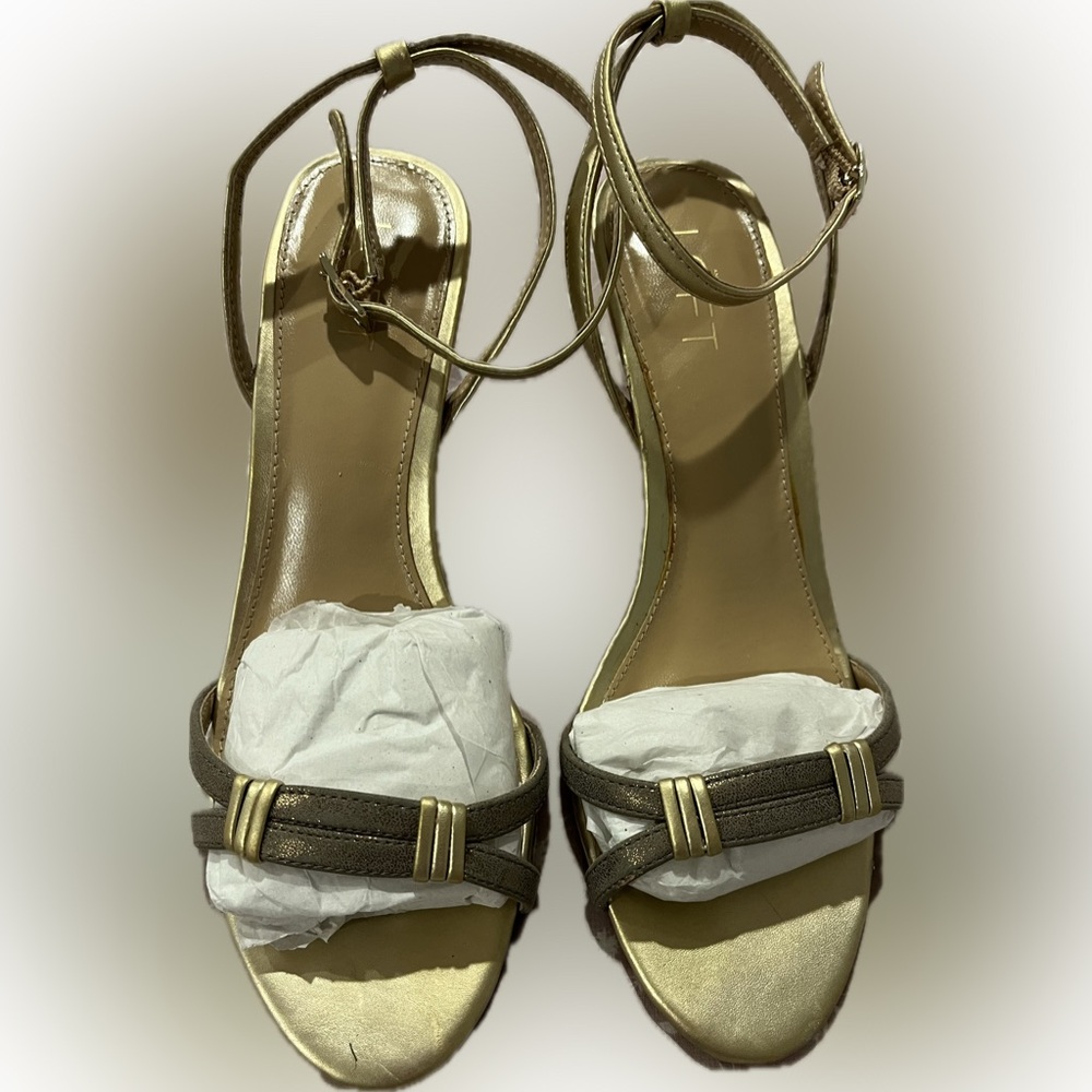 Strappy pewter and gold kitten heel
